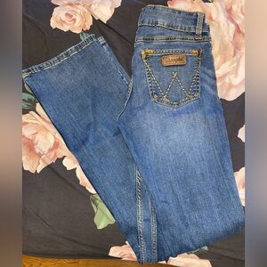 Women’s Wrangler Boot Cut Jeans in a size 29/7